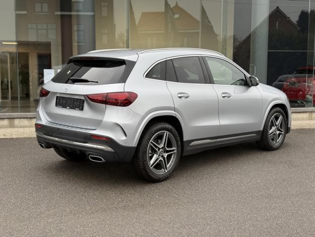 MERCEDES-BENZ GLA-Klasse GLA 180