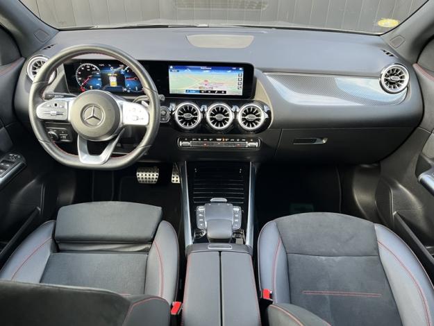 MERCEDES-BENZ GLA 200 d AMG Line AMG Line 