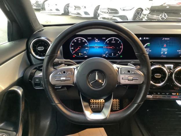 MERCEDES-BENZ A-Klasse A 180 d Launch Edition