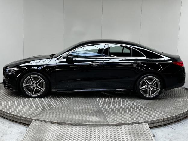 MERCEDES-BENZ CLA Coupé CLA 200 d Coupé AMG Line AMG Line 