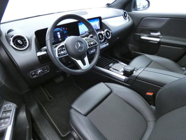 MERCEDES-BENZ GLA 200 d  Business Line Pack Progressive 