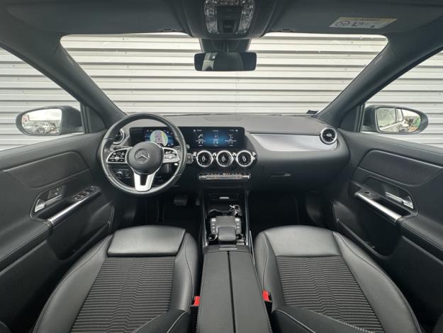 MERCEDES-BENZ GLA 200 d  Business Line Pack Progressive 