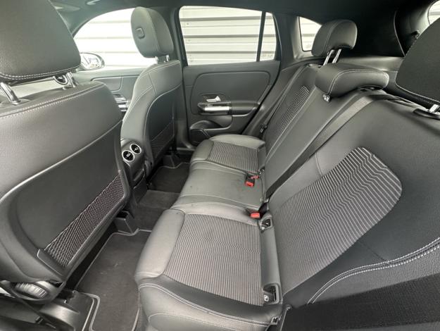 MERCEDES-BENZ GLA 200 d  Business Line Pack Progressive 