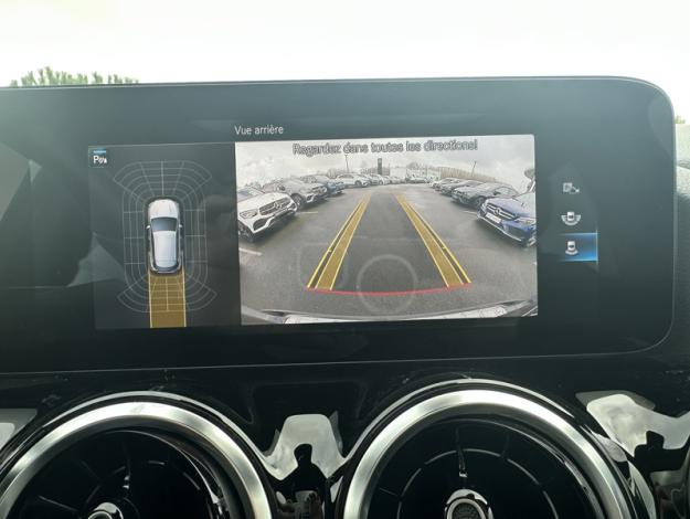 MERCEDES-BENZ GLA 200 d  Business Line Pack Progressive 