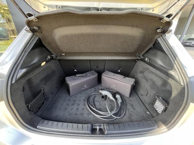 MERCEDES-BENZ GLA 250 e 160+102ch Progressive Line 8G-DCT  