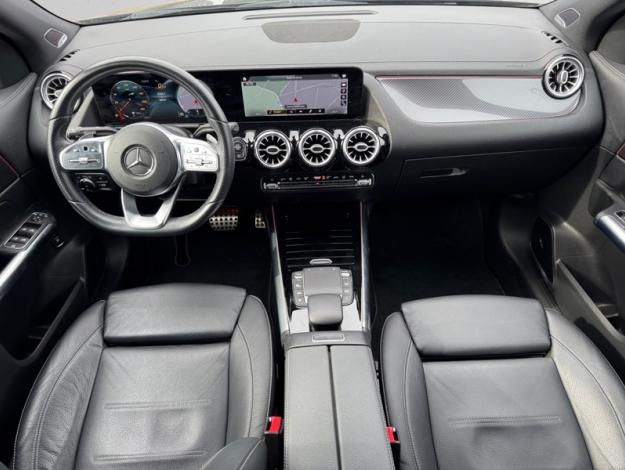 MERCEDES-BENZ GLA 200 d AMG Line  