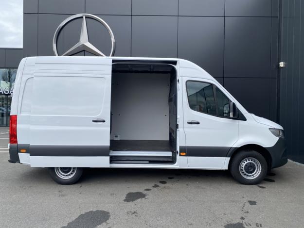 MERCEDES-BENZ Sprinter 315 CDI Fourgon PRO Toit sureleve Standar  SPRINTER FOURGON SPRINTER 315 FG 37 3,5t PRO