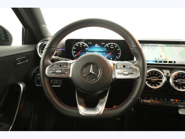 MERCEDES-BENZ A-Klasse A 180 AMG Line