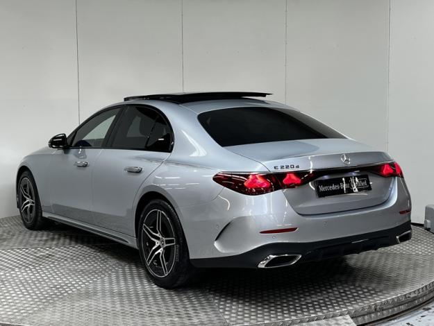 MERCEDES-BENZ Classe E Berline Classe E 220 d AMG Line Berline  