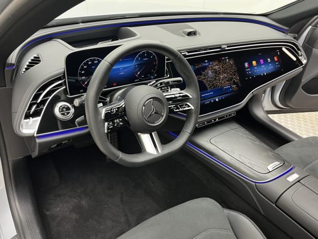 MERCEDES-BENZ Classe E Berline Classe E 220 d AMG Line Berline  