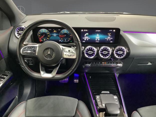 MERCEDES-BENZ GLA 200 d AMG Line 