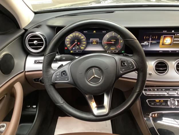 MERCEDES-BENZ Classe E Berline E 220 d  E 220 d