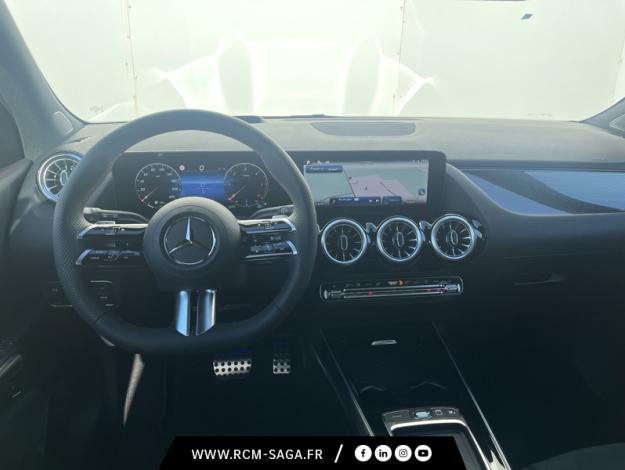 MERCEDES-BENZ GLA 200 d AMG Line  GLA 200 d AMG Line