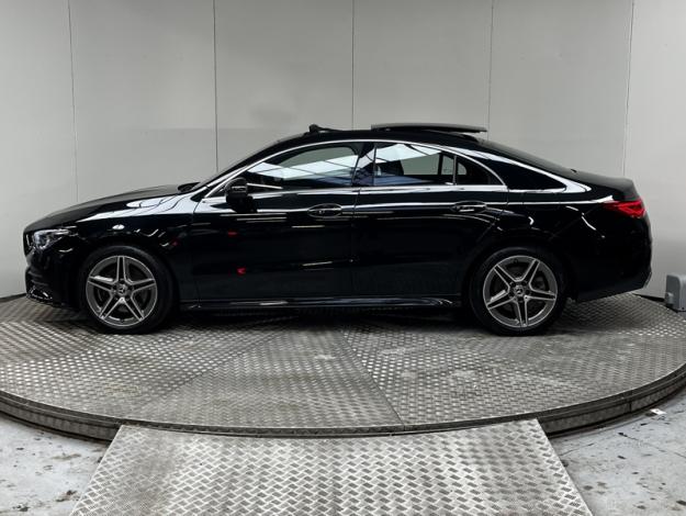MERCEDES-BENZ CLA Coupé CLA 250 e Coupé AMG Line  