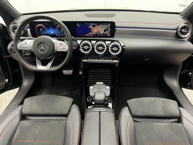 MERCEDES-BENZ CLA Coupé CLA 250 e Coupé AMG Line  
