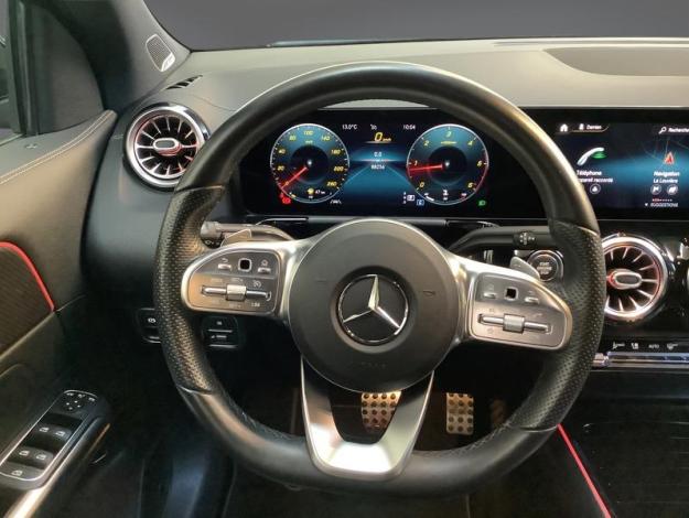 MERCEDES-BENZ GLA GLA 180 d