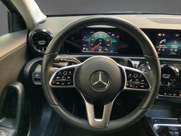 MERCEDES-BENZ A 180 d Solution ESSENTIAL 