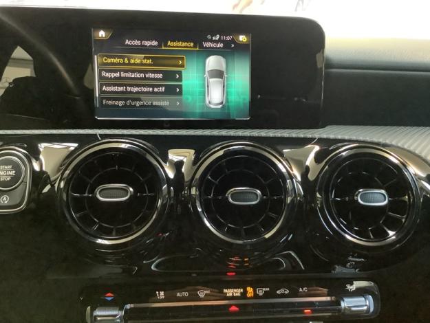 MERCEDES-BENZ A 180 d Solution ESSENTIAL 