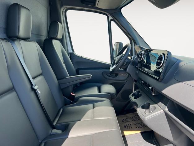 MERCEDES-BENZ Sprinter 317 CDI Long  Sprinter Châssis-Cabine /222 Sprinter 317 CDI Chassis L3 RWD Function