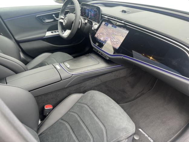 MERCEDES-BENZ Classe E Berline 220 d AMG Line Berline  Classe E BERL/214 Classe E 220 d AMG Line Berline