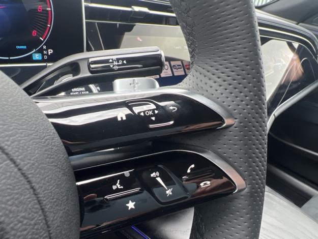 MERCEDES-BENZ Classe E Berline 220 d AMG Line Berline  Classe E BERL/214 Classe E 220 d AMG Line Berline