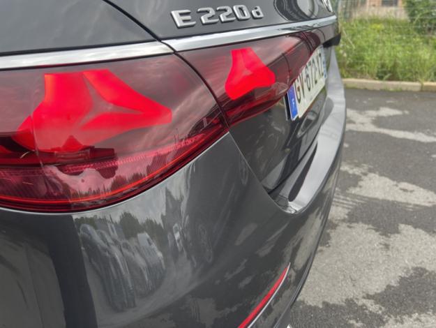 MERCEDES-BENZ Classe E Berline 220 d AMG Line Berline  Classe E BERL/214 Classe E 220 d AMG Line Berline