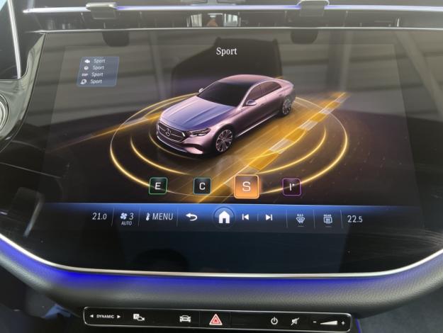 MERCEDES-BENZ Classe E Berline 220 d AMG Line Berline  Classe E BERL/214 Classe E 220 d AMG Line Berline