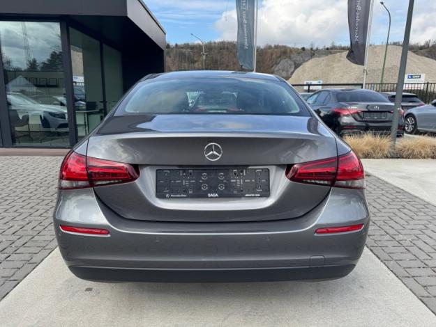 MERCEDES-BENZ A 180 d Berline Business Line  