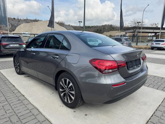 MERCEDES-BENZ A 180 d Berline Business Line  