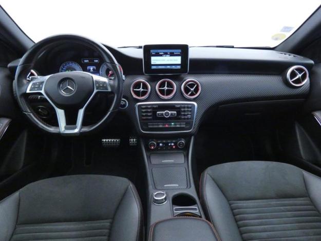 MERCEDES-BENZ Classe A A 200 d Fascination  