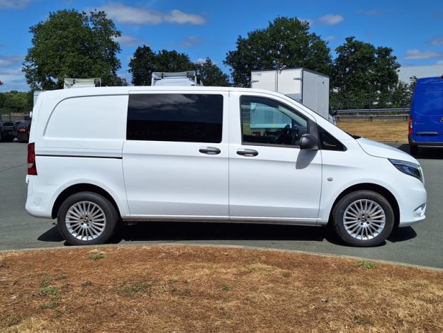 MERCEDES-BENZ Vito 116 CDI 4x4 Mixto Compact  