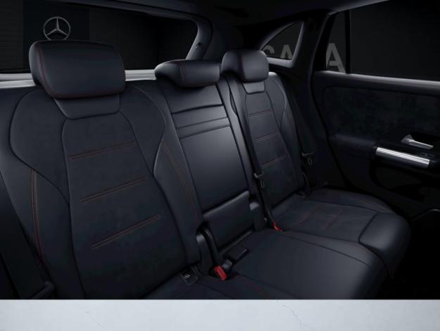 MERCEDES-BENZ GLA 200 d AMG Line AMG Line 