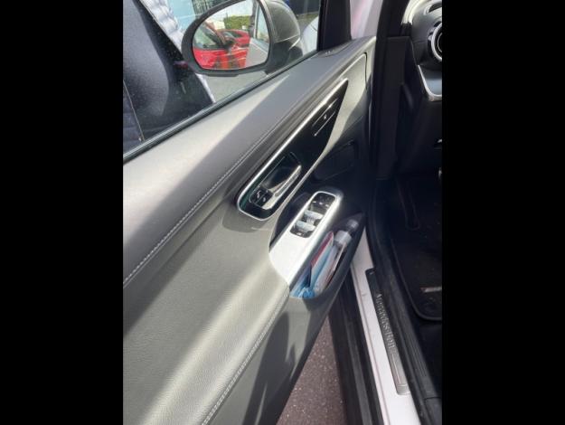 MERCEDES-BENZ GLC 300 e  Hybrid EQ 4MATIC AMG Line  
