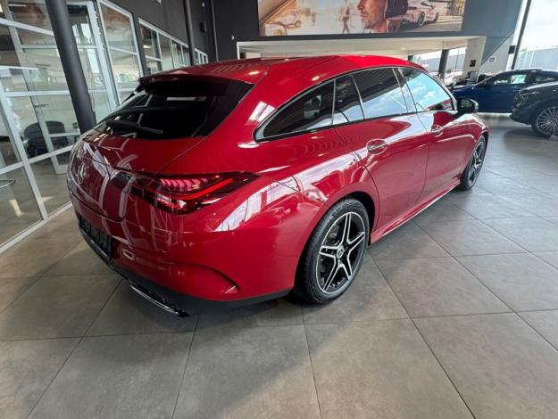MERCEDES-BENZ CLA 180 d Shooting Brake  