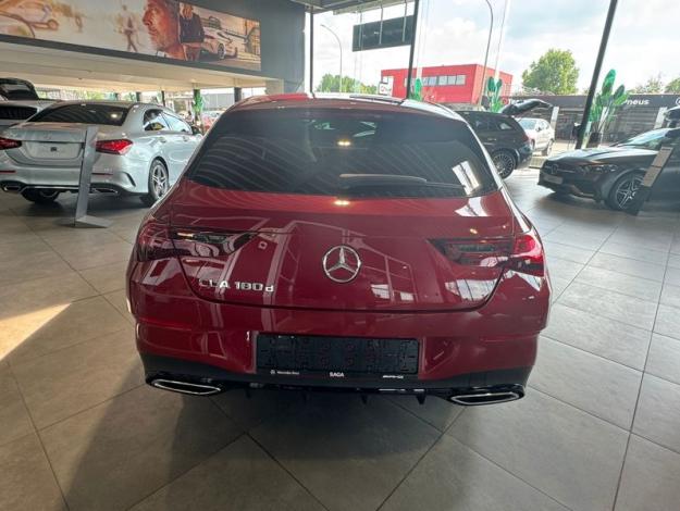 MERCEDES-BENZ CLA 180 d Shooting Brake  