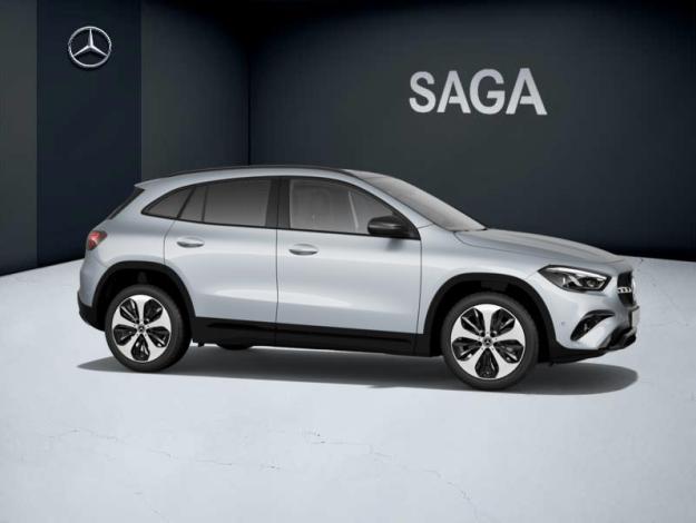 MERCEDES-BENZ GLA 180 d Luxury Line  