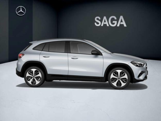 MERCEDES-BENZ GLA 180 d Luxury Line  