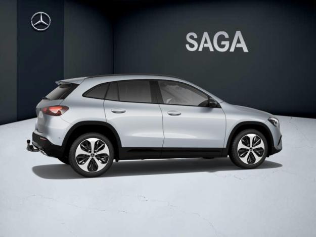 MERCEDES-BENZ GLA 180 d Luxury Line  