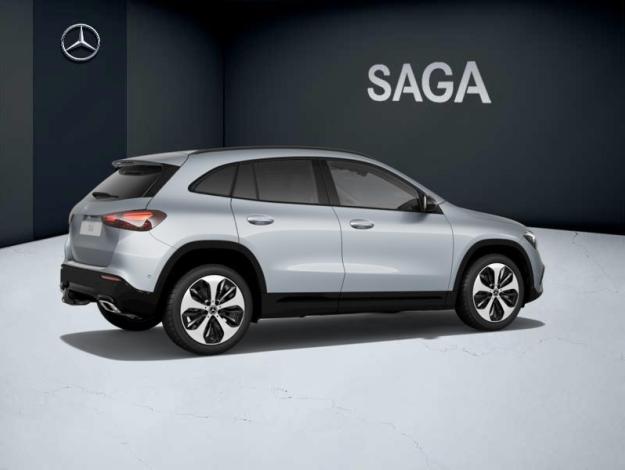 MERCEDES-BENZ GLA 180 d Luxury Line  