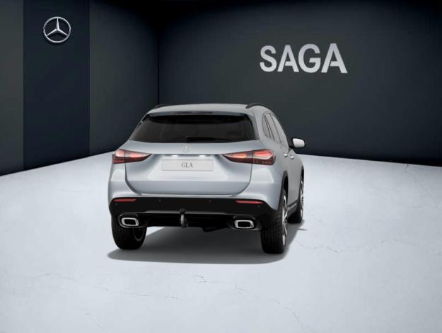 MERCEDES-BENZ GLA 180 d Luxury Line  
