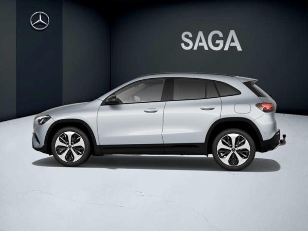 MERCEDES-BENZ GLA 180 d Luxury Line  