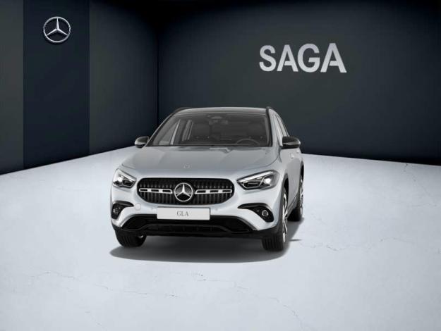 MERCEDES-BENZ GLA 180 d Luxury Line  
