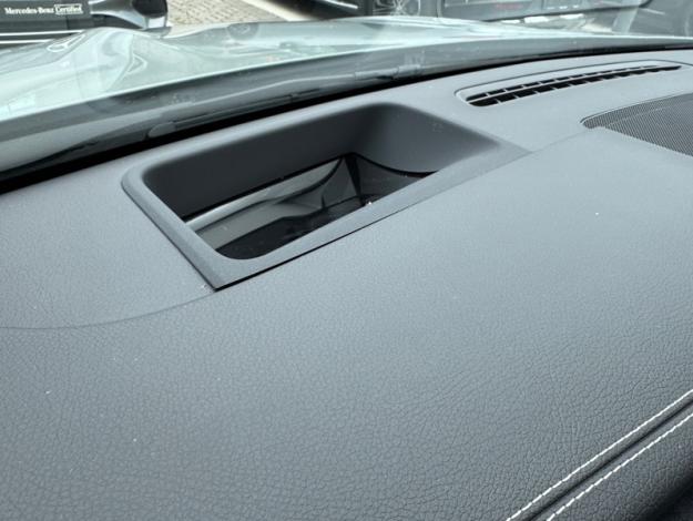 MERCEDES-BENZ CLA 180 Shooting Brake AMG Line - SAGA Huy (+32 85 23 69 00) 