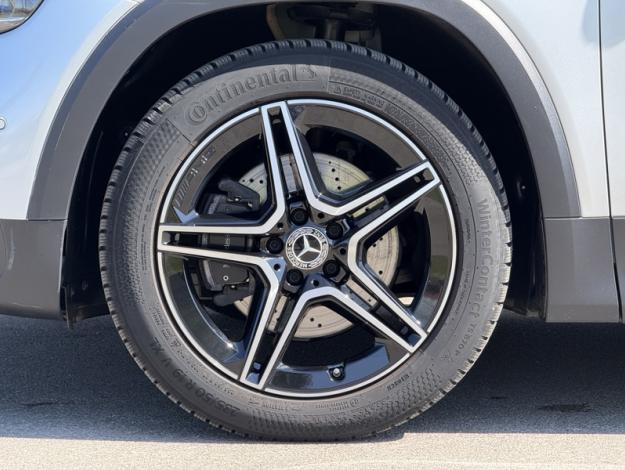 MERCEDES-BENZ GLB 200 d 4MATIC AMG Line  