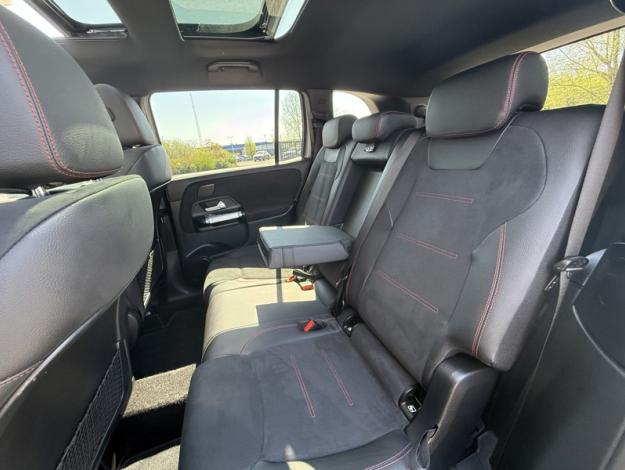 MERCEDES-BENZ GLB 200 d 4MATIC AMG Line  