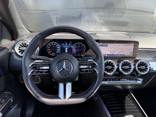 MERCEDES-BENZ GLB 200 d 4MATIC AMG Line  