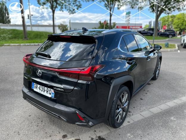 LEXUS UX 250H 2WD F SPORT Design  UX 250H HYBRIDE 2WD MC F SPORT DESIGN