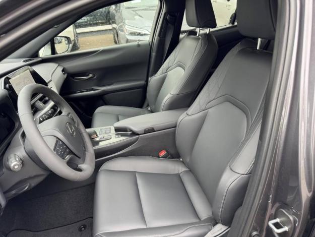 LEXUS UX 300h 2WD F SPORT Design  UX 300H HYBRIDE 2WD MC F SPORT DESIGN