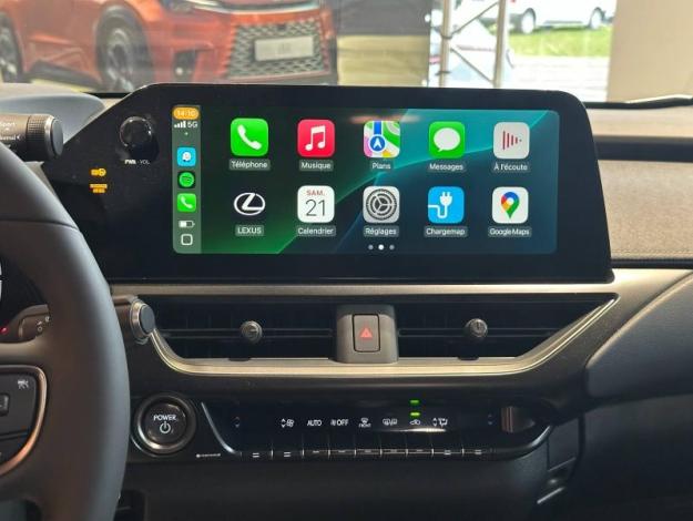 LEXUS UX 250H 2WD Luxe  UX 250H HYBRIDE 2WD MC LUXE TO TECHNO SR