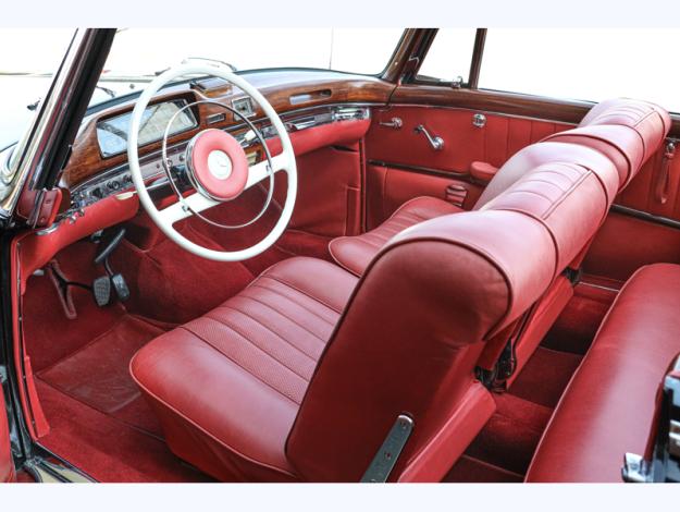 MERCEDES-BENZ 220 SE Ponton Cabriolet  